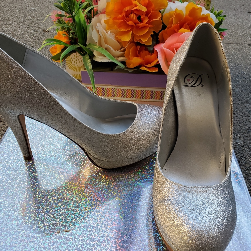 White Sparkle Heels size 7